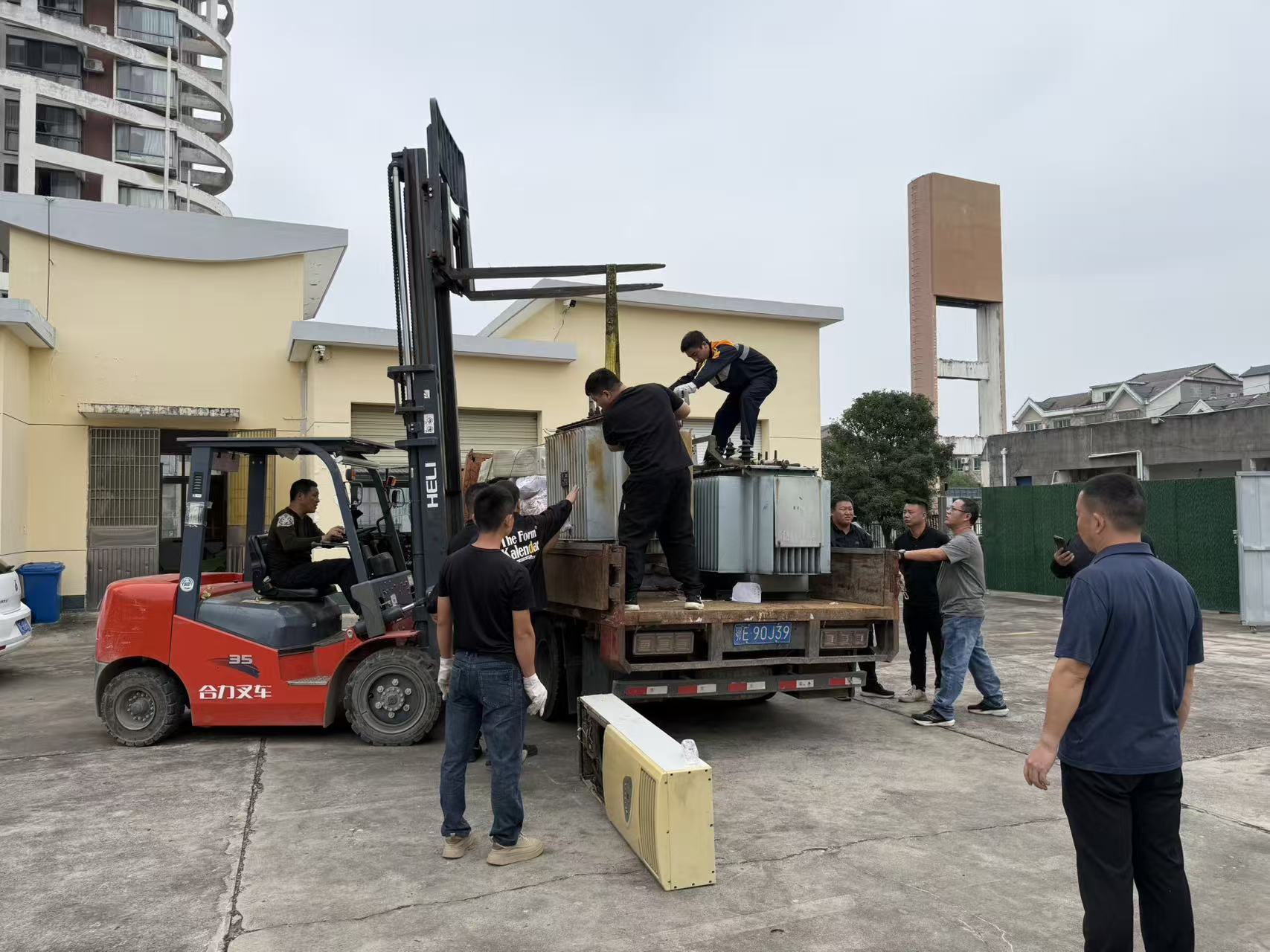 666a51780d1dc3498b21e235e7cb5459.jpg 666a51780d1dc3498b21e235e7cb5459.jpg